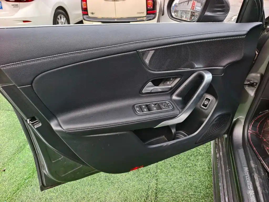 Mercedes-Benz A-Class A 2022 A 200 L Sport