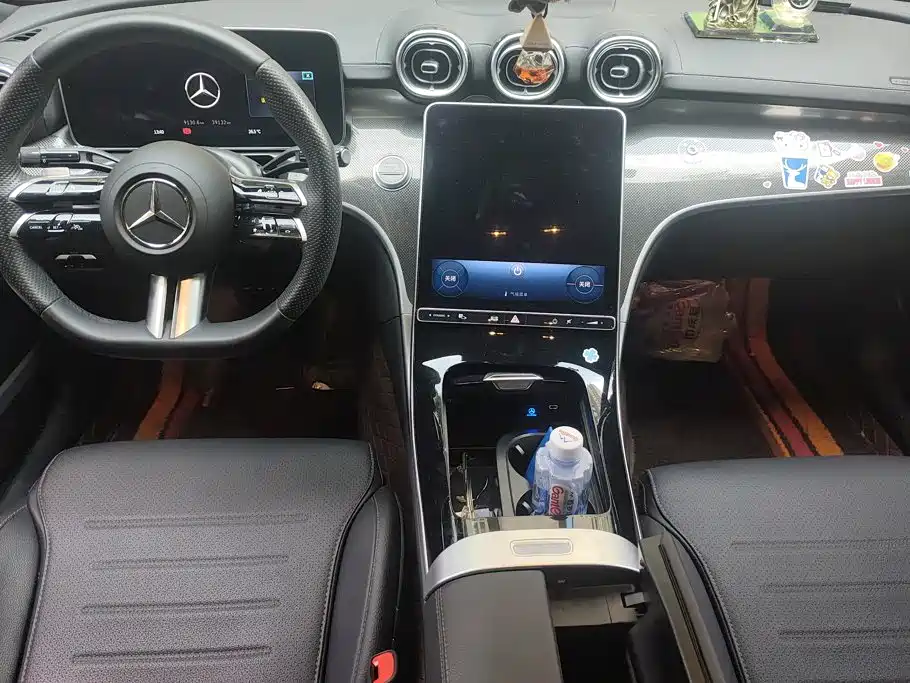 Mercedes-Benz C-Class — миниатюра 13