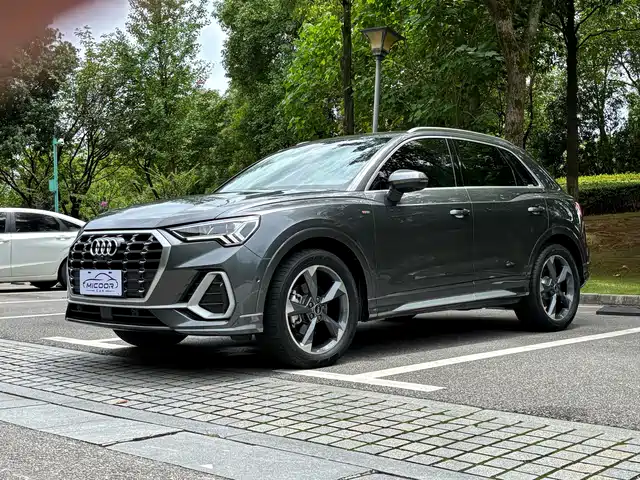 2023 Audi Q3