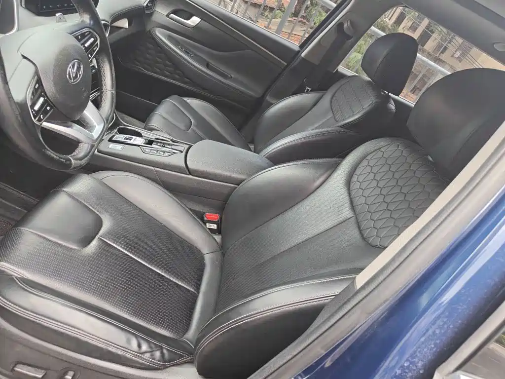Hyundai Santa Fe — миниатюра 16