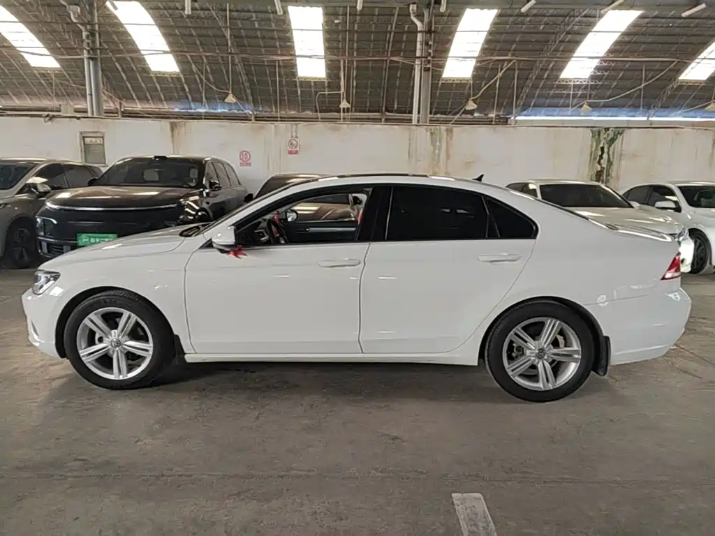 Volkswagen Lamando — миниатюра 5