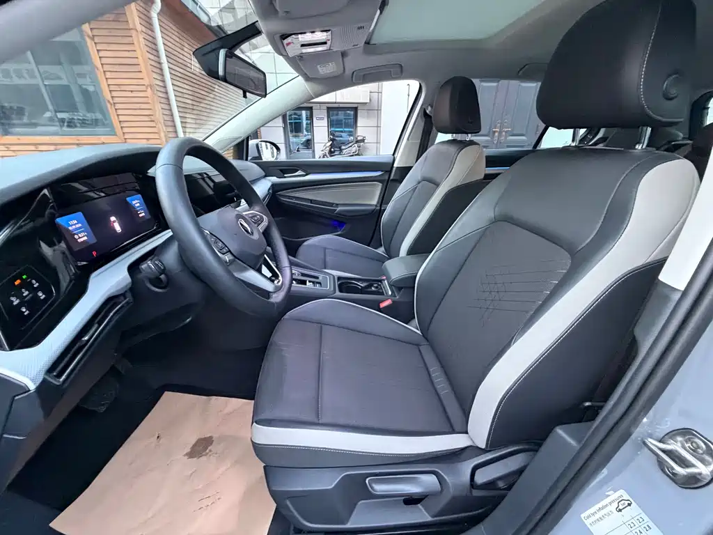Volkswagen Golf — миниатюра 6