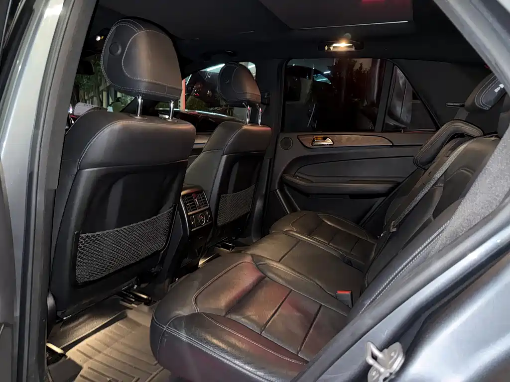 Mercedes-Benz GLE AMG — миниатюра 8
