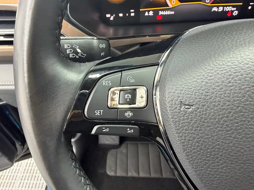 Volkswagen Tharu — миниатюра 18