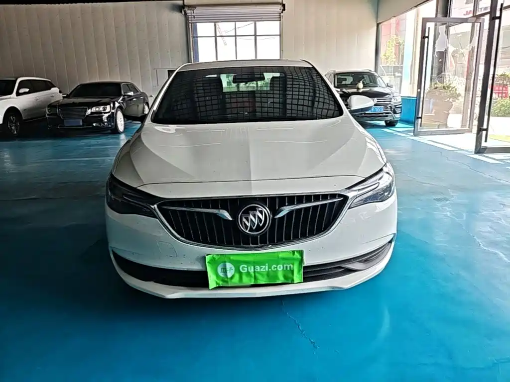 Buick Excelle — миниатюра 3