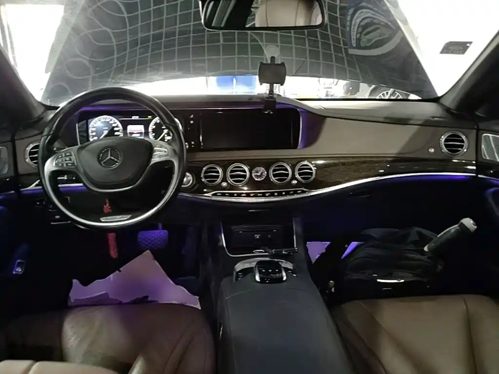 Mercedes-Benz S-Class — миниатюра 10