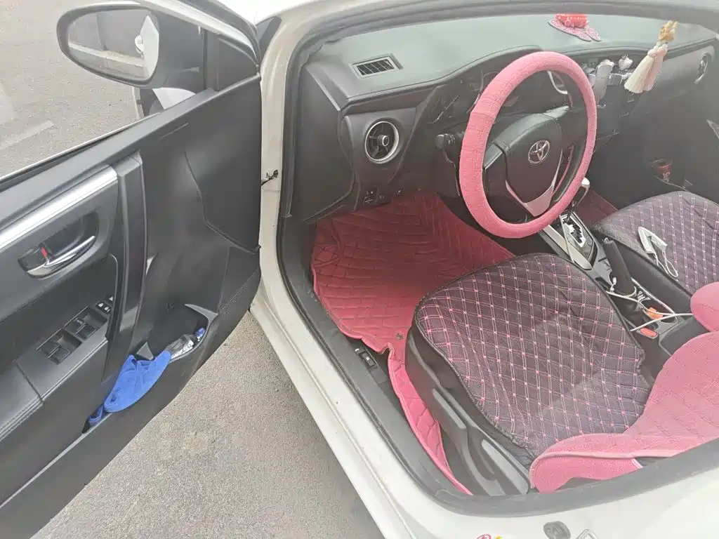 Toyota Corolla — миниатюра 12
