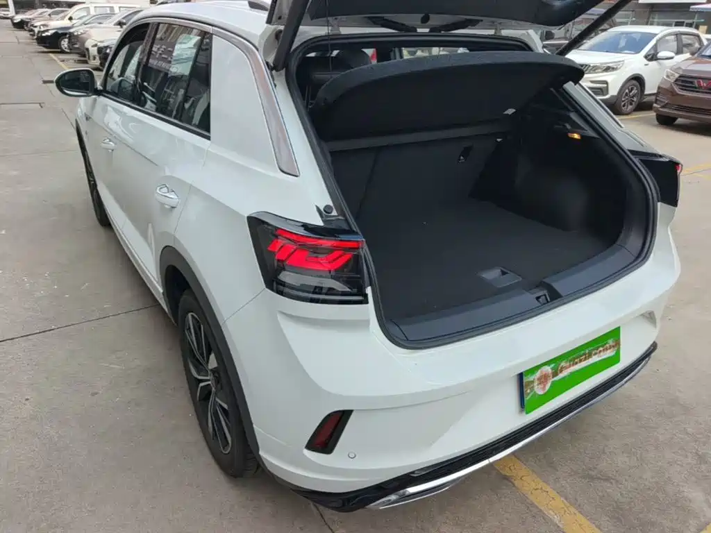 Volkswagen T-Roc — миниатюра 5