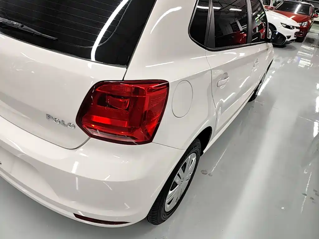 Volkswagen Polo — миниатюра 8