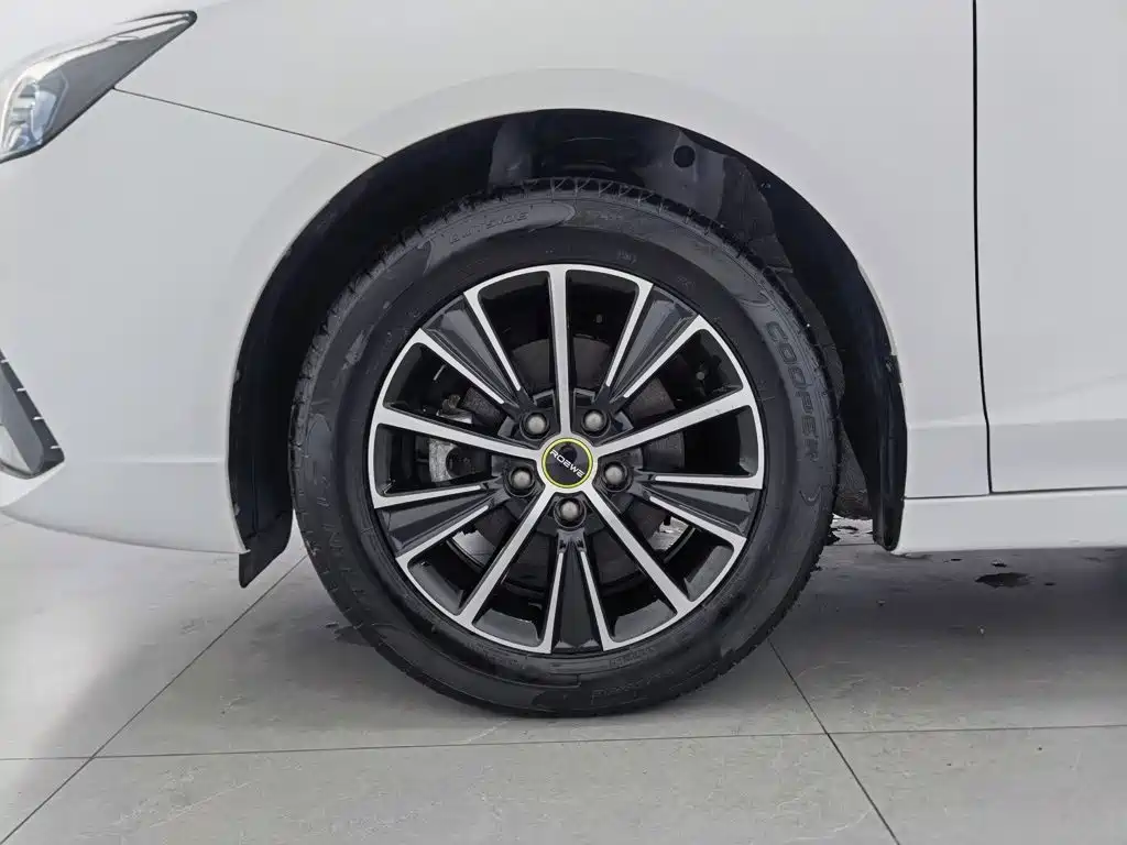 Roewe i5 — миниатюра 17