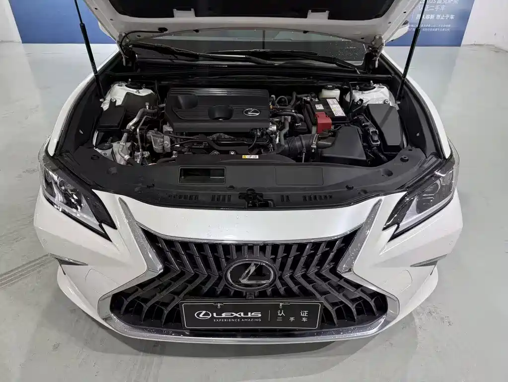 Lexus ES — миниатюра 3