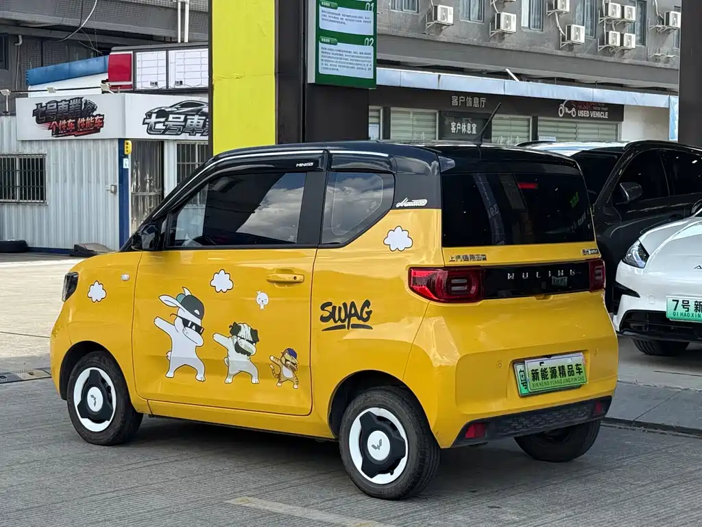 Wuling MINIEV — миниатюра 12