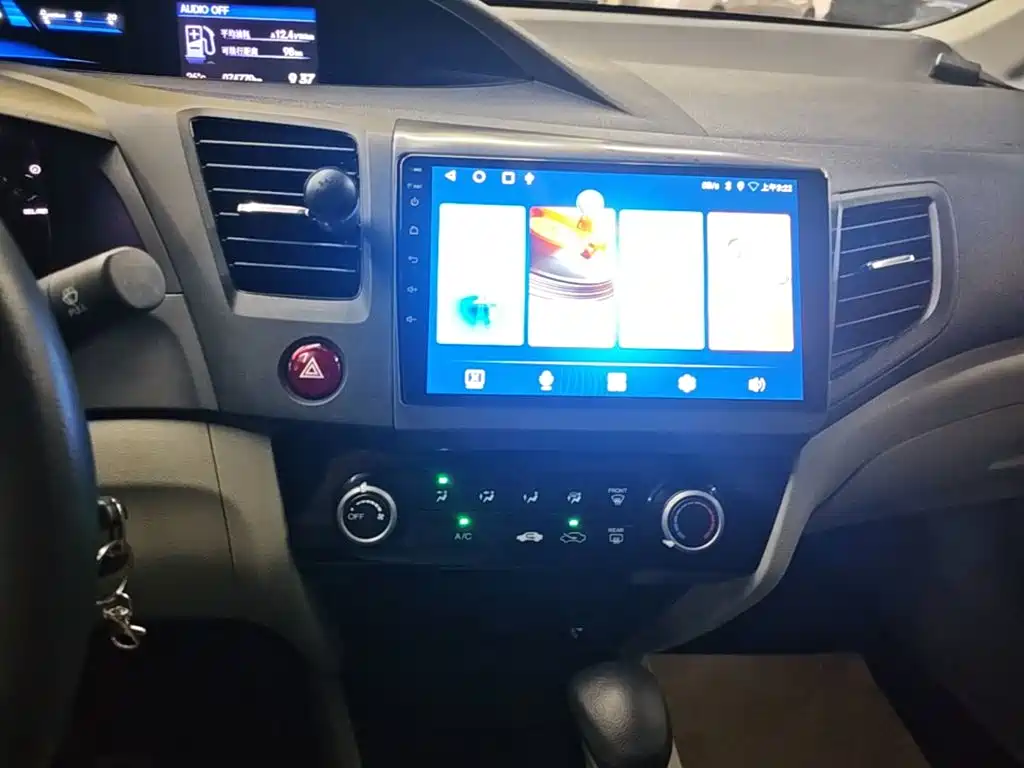 Honda Civic — миниатюра 13