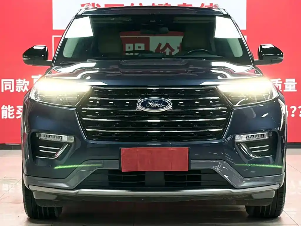 Ford Explorer — миниатюра 3
