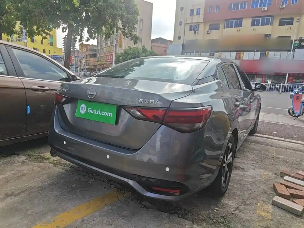 Nissan Sylphy — миниатюра 7