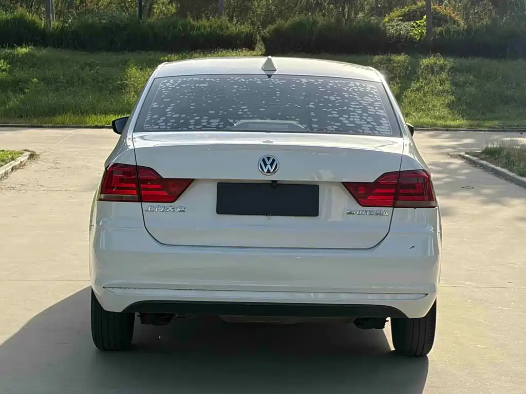Volkswagen Santana — миниатюра 14