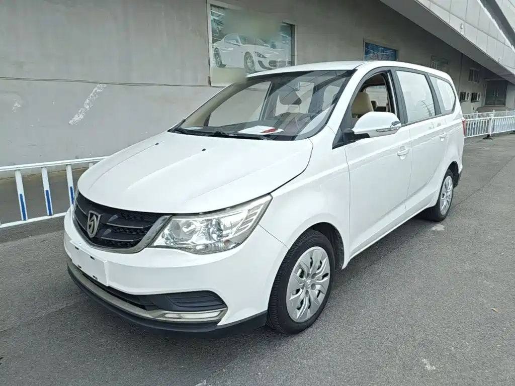 Baojun 730 — миниатюра 2