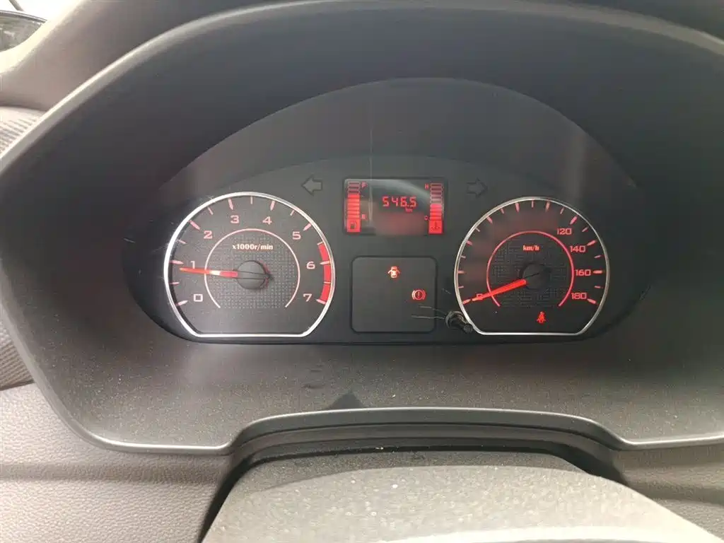 Wuling V 2022 1.5L LAR