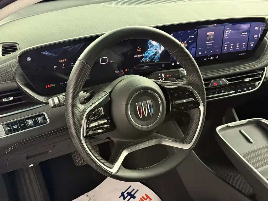 Buick LaCrosse — миниатюра 8