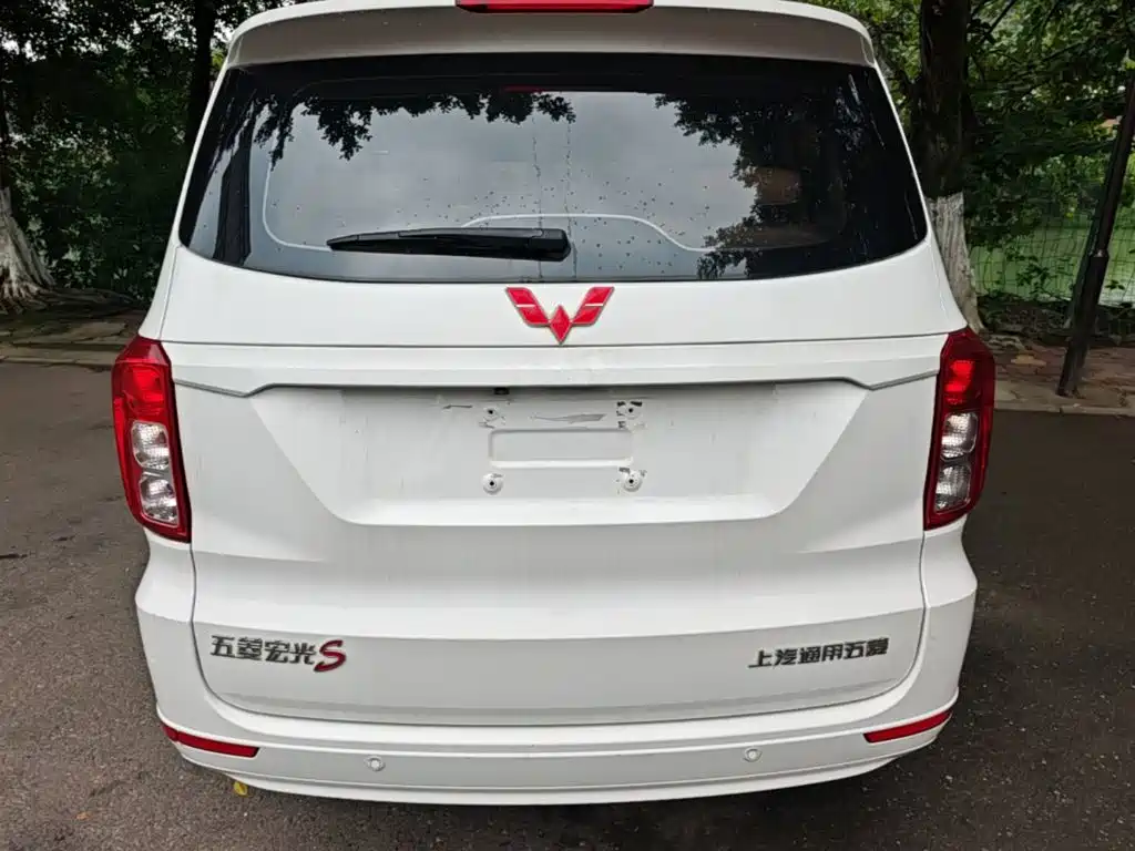 Wuling Hongguang — миниатюра 6