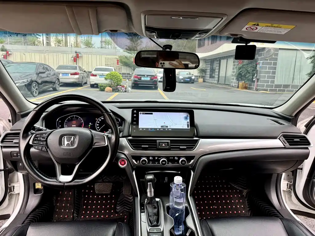 Honda Accord 2022 260TURBO Luxury
