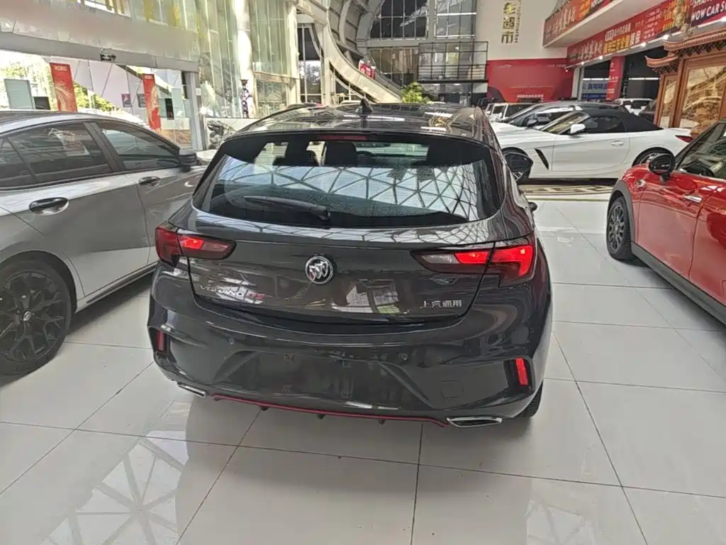 Buick Verano — миниатюра 6