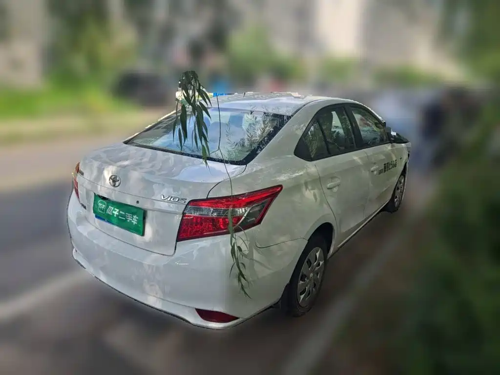Toyota Vios — миниатюра 5