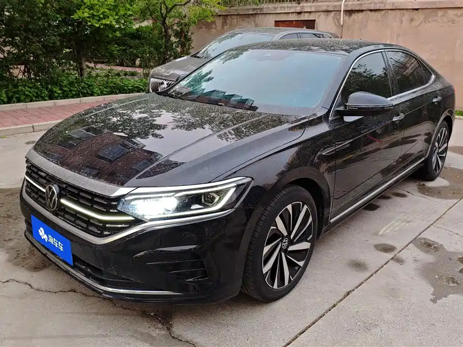 Volkswagen Passat 2024