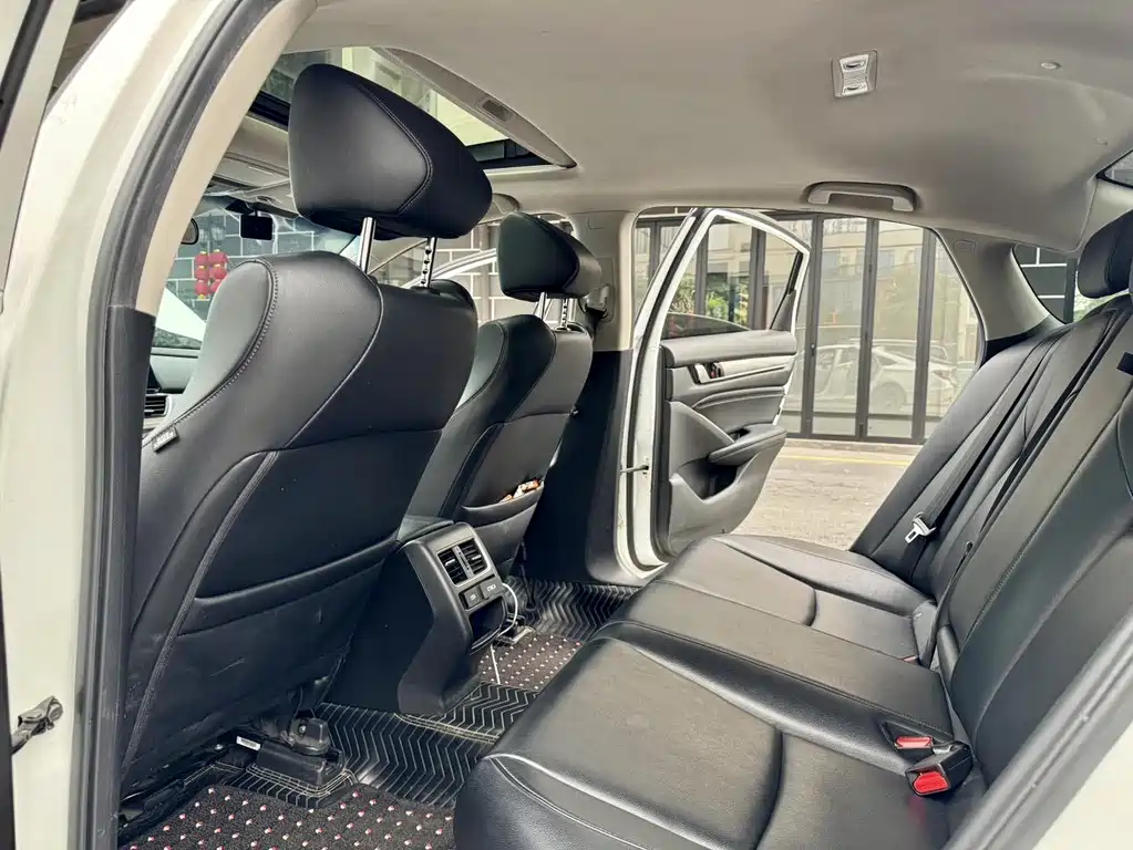 Honda Accord 2022 260TURBO Luxury