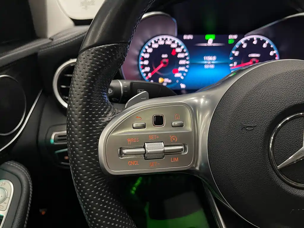 Mercedes-Benz C-Class — миниатюра 18