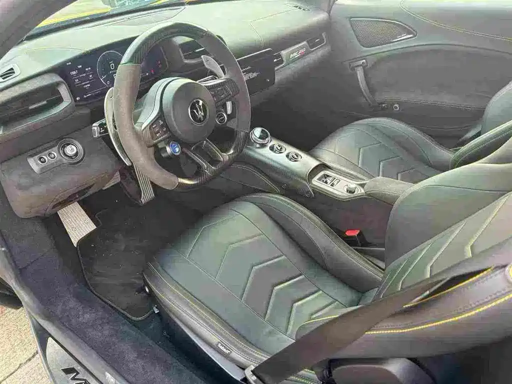 Maserati MC20 — миниатюра 5