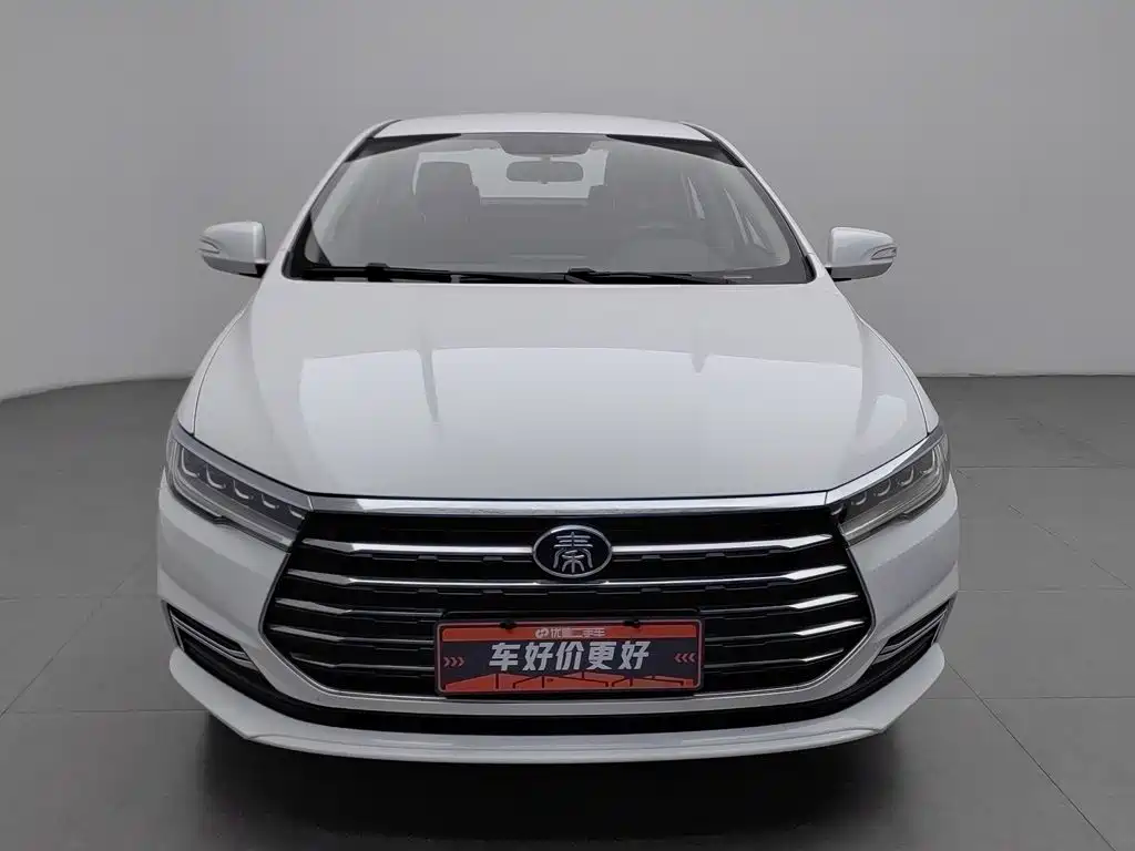 BYD Qin — миниатюра 3