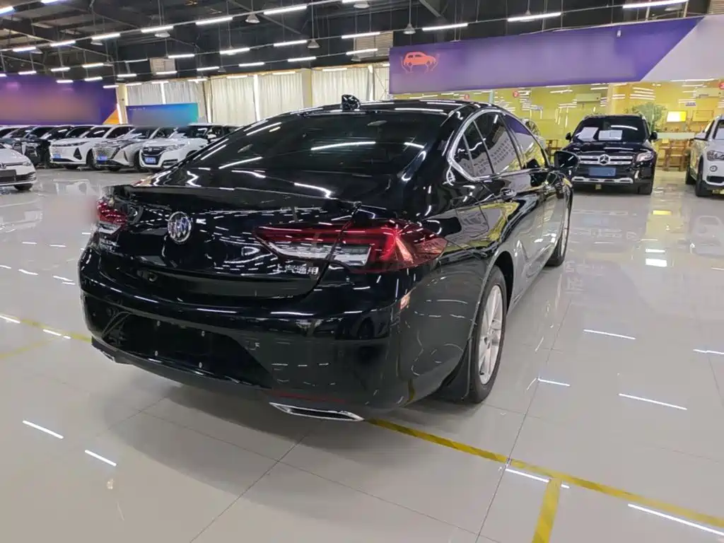 Buick Regal — миниатюра 7