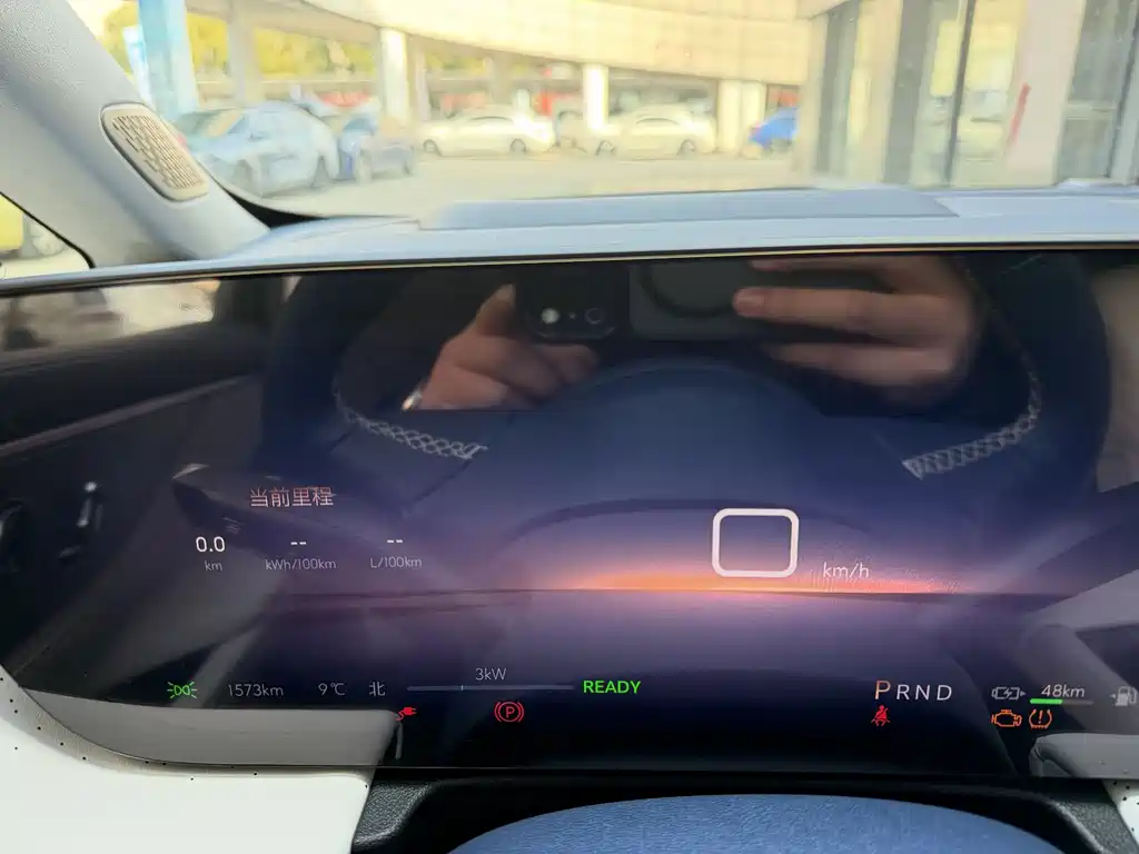 BUICK GL8 NEW ENERGY