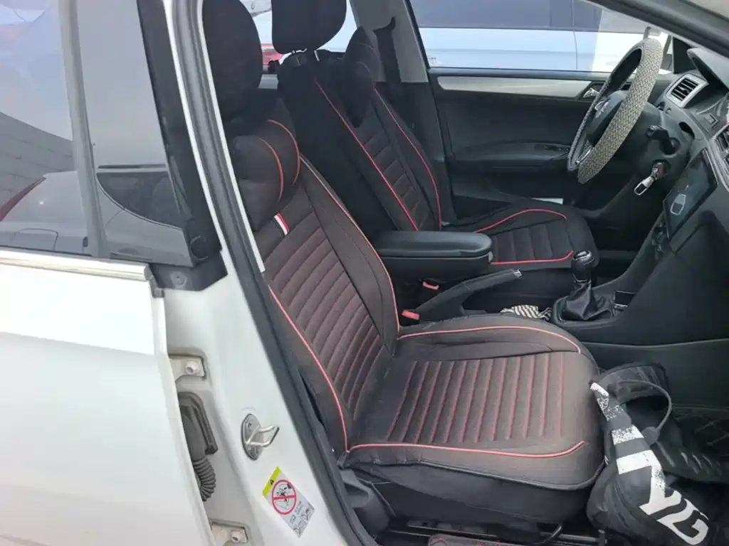 Skoda Rapid — миниатюра 25