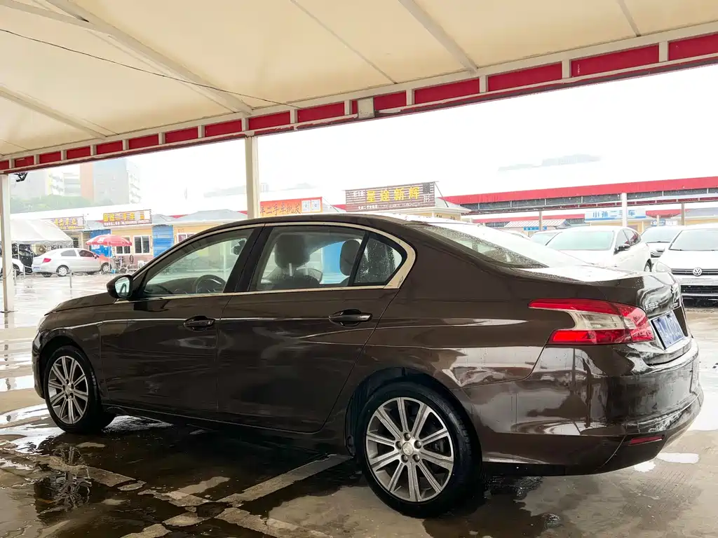 Peugeot 408 — миниатюра 12