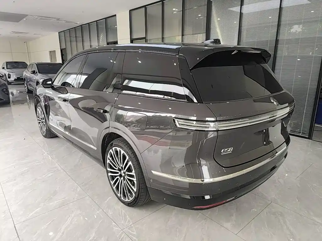 NIO ES8 — миниатюра 5