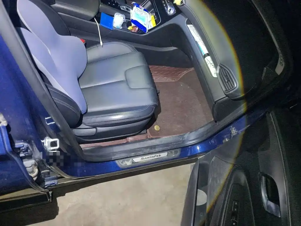 Hyundai Santa Fe — миниатюра 20