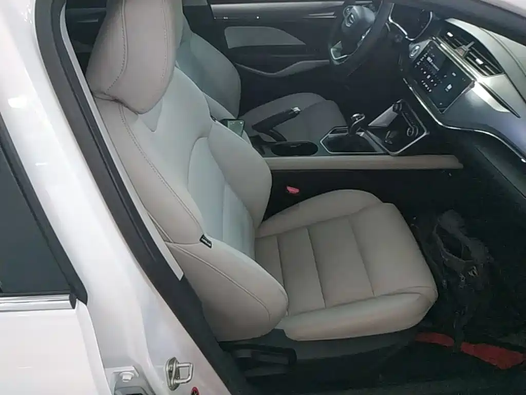 Geely Binrui — миниатюра 25