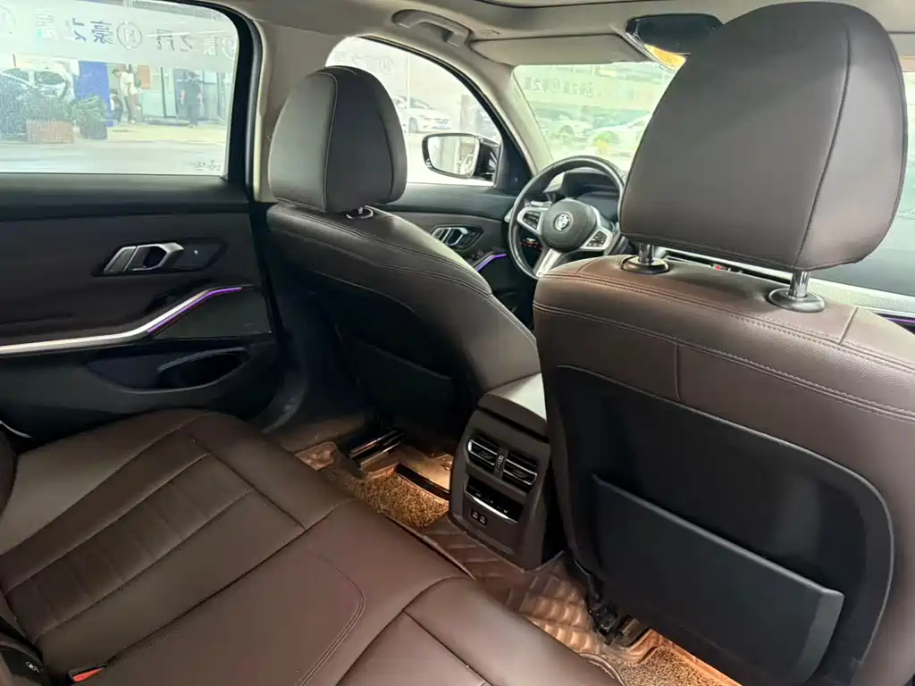 BMW 3 Series — миниатюра 9