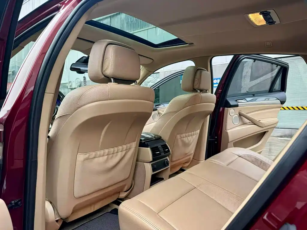 BMW X6 — миниатюра 6