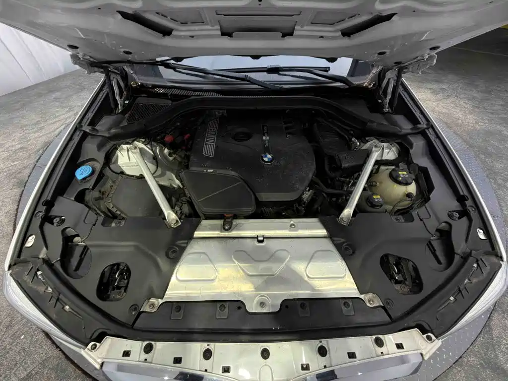 BMW X3 — миниатюра 7