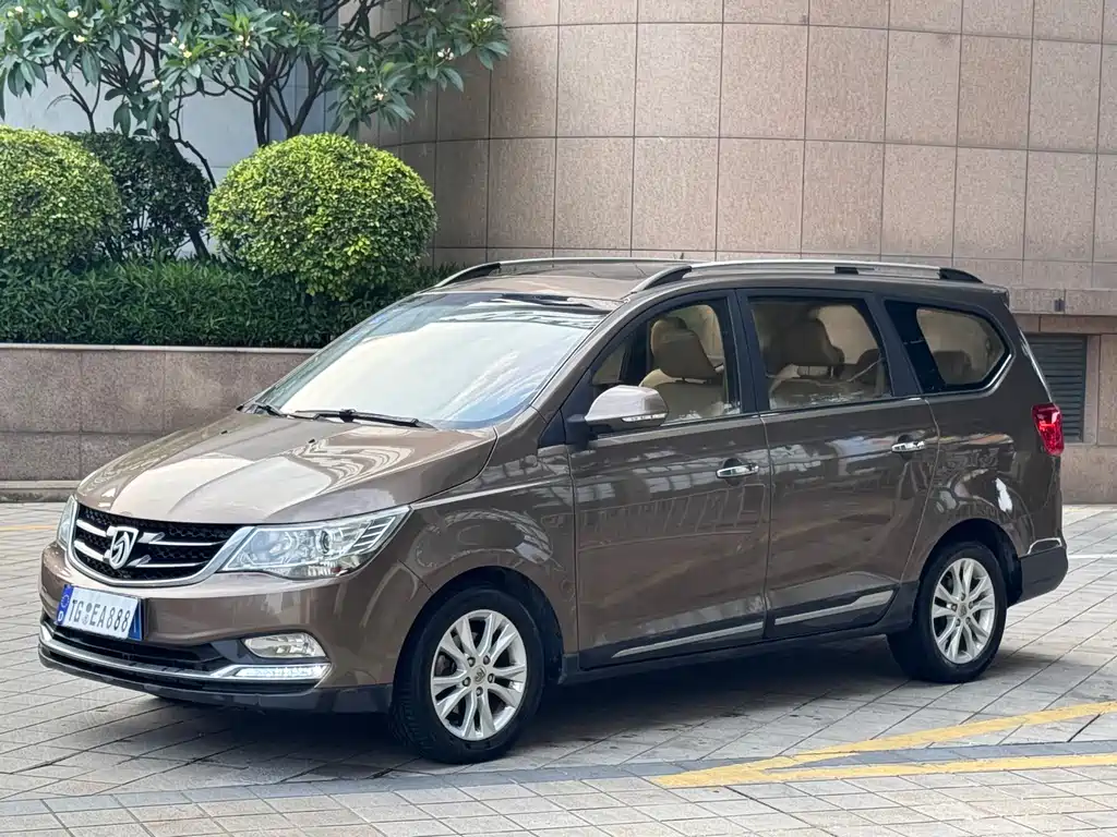 Купить Baojun 730