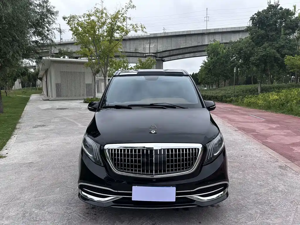 Mercedes-Benz Vito — миниатюра 2