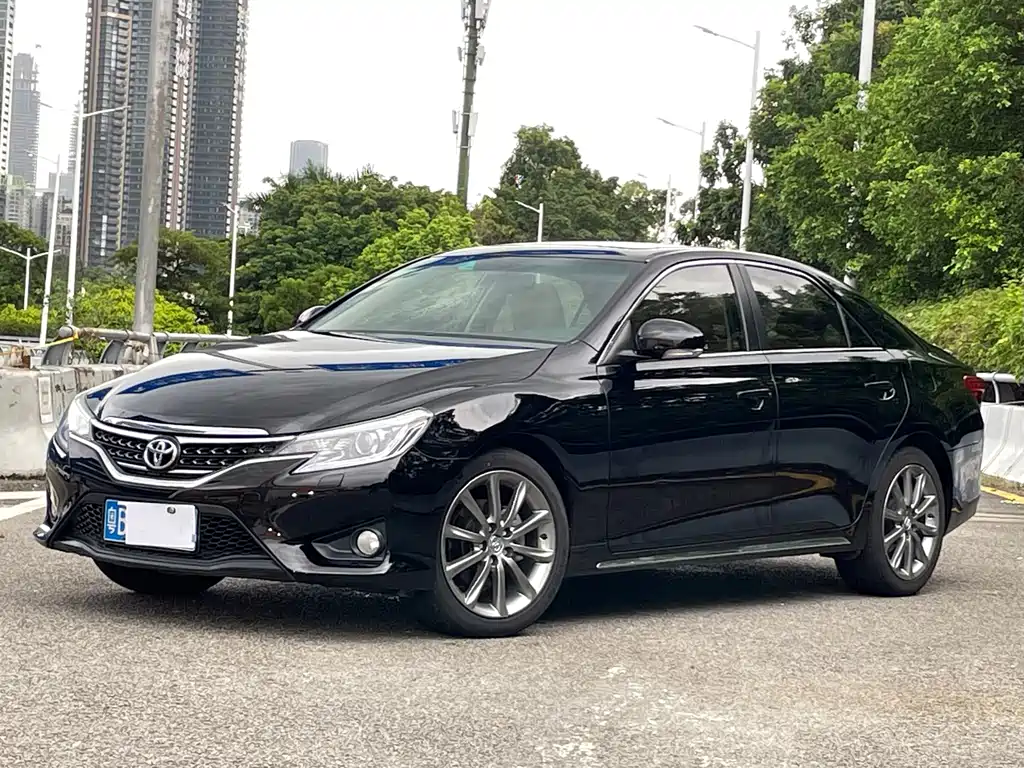 Toyota Reiz 2013 2.5V