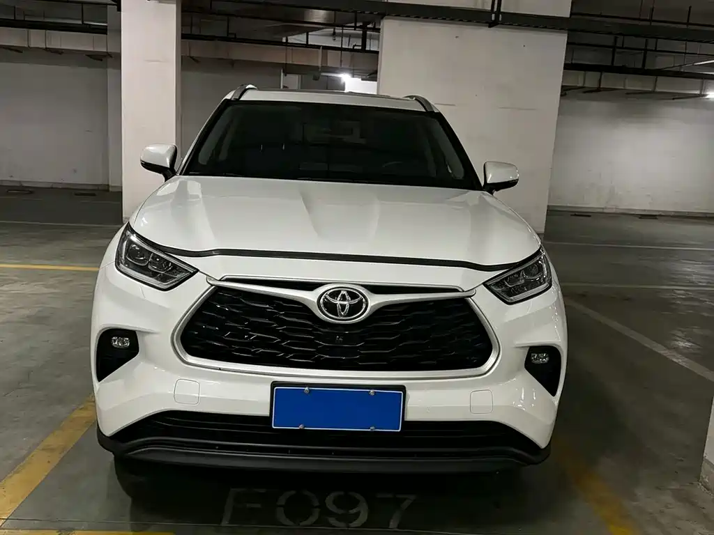 Toyota Highlander — миниатюра 2