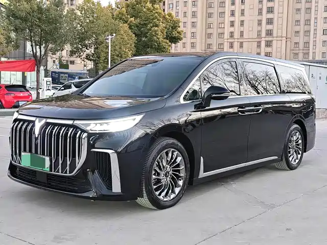 VOYAH LANTU DREAMER 2022