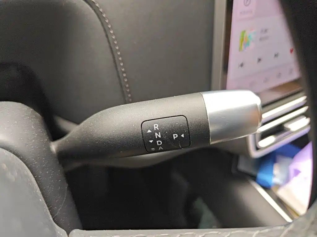 Li Auto Li L8 — миниатюра 10