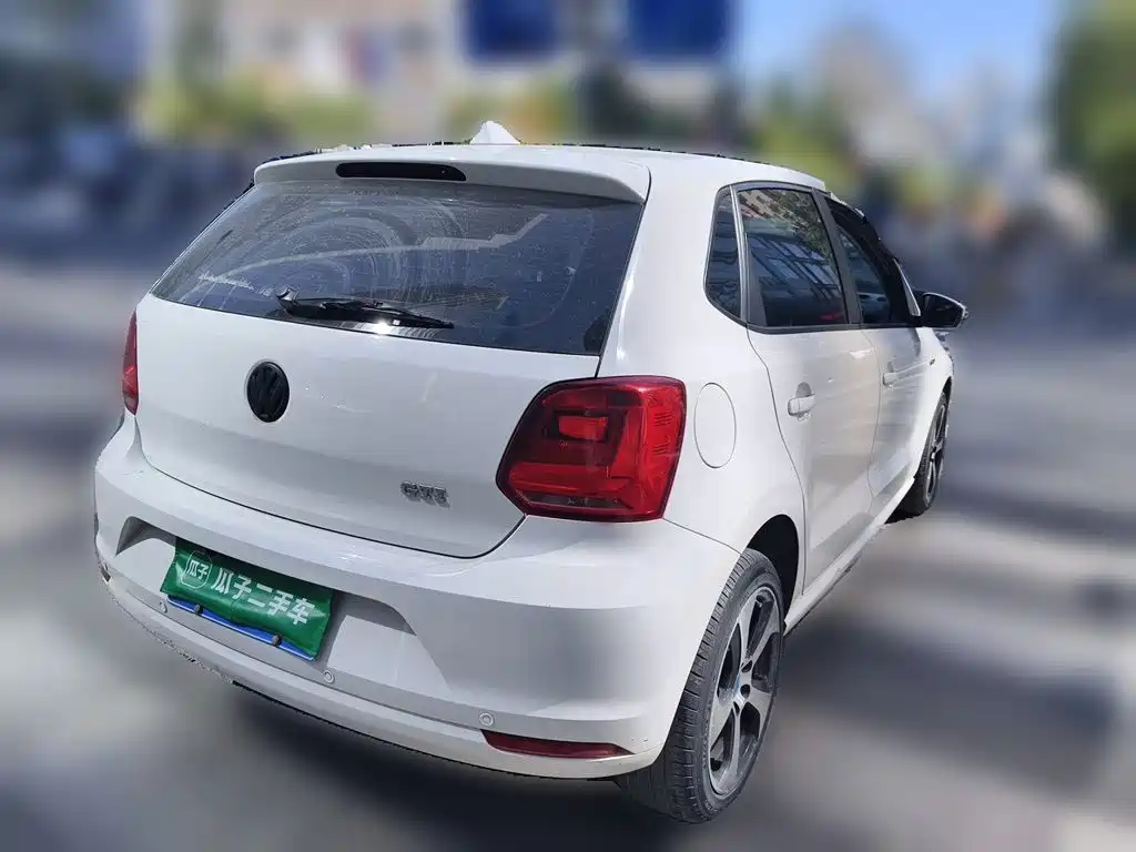 Volkswagen Polo — миниатюра 6