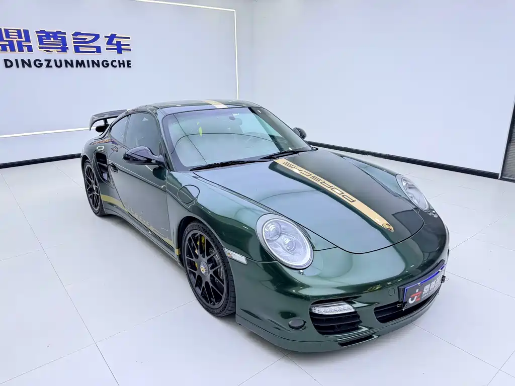 Porsche 911 2010 Turbo S 3.8T